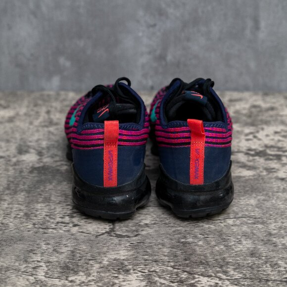 Nike Air VaporMax Flyknit 3 in Blackened Blue/Kinetic Green/Hyper Crimson - Picture 6 of 6